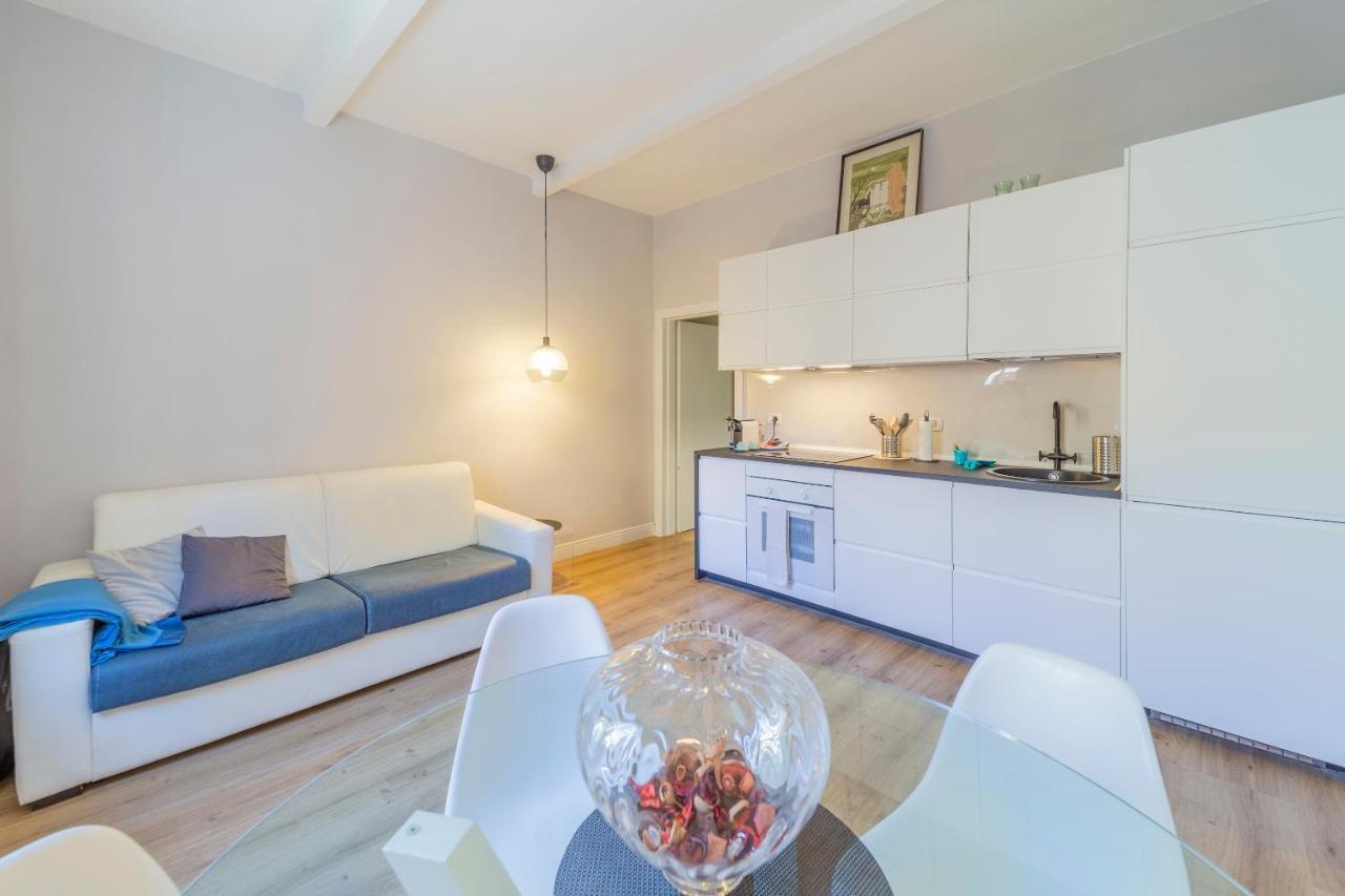 Armadillo House - Elegante Casa Vacanza A Parma Dış mekan fotoğraf