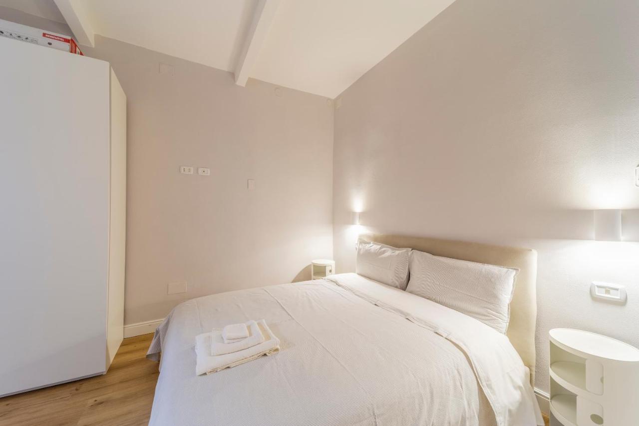 Armadillo House - Elegante Casa Vacanza A Parma Dış mekan fotoğraf